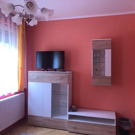 Bakonyi Mamutfenyő Vendégház Tés Exterior foto
