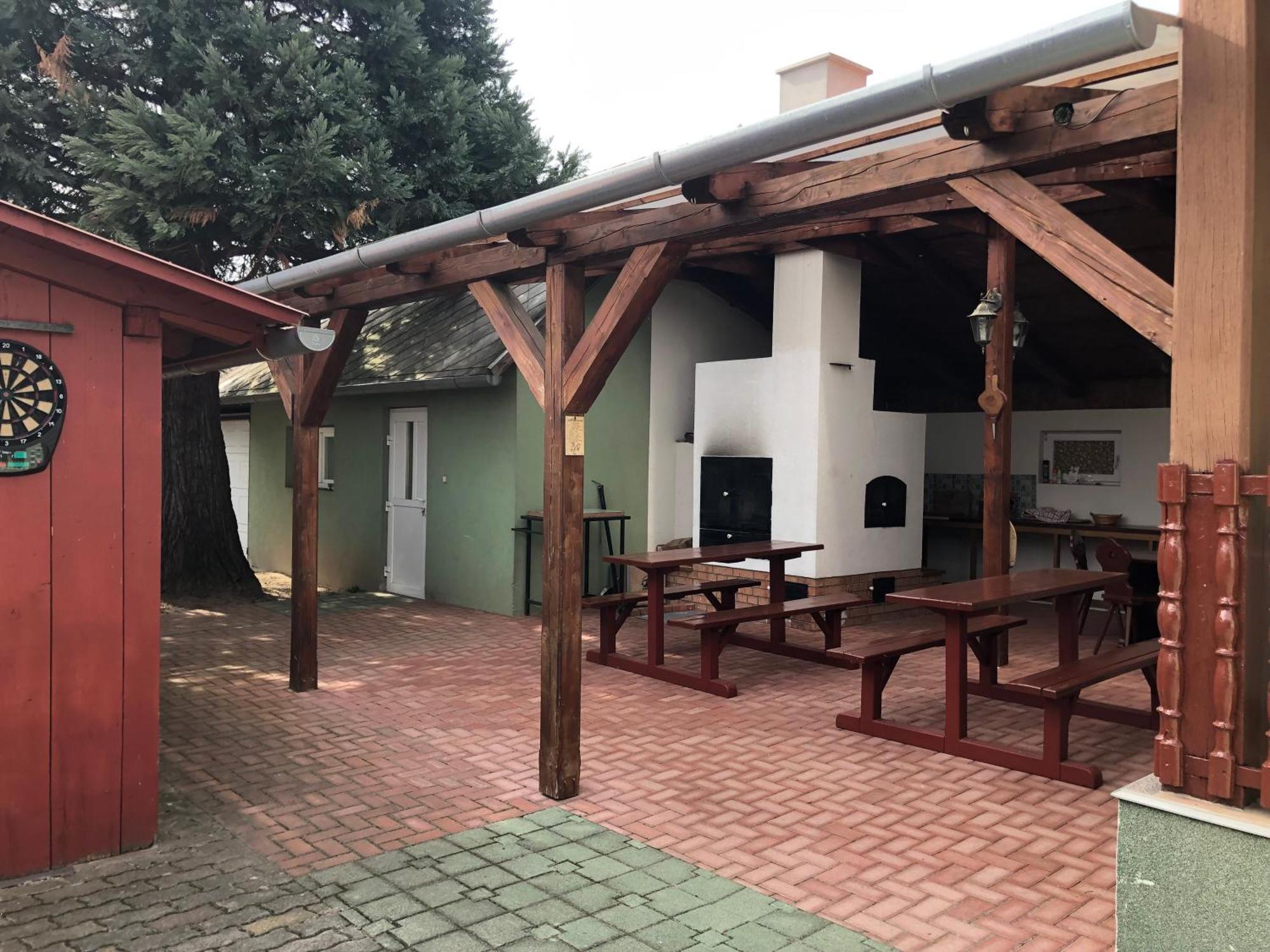 Bakonyi Mamutfenyő Vendégház Tés Exterior foto